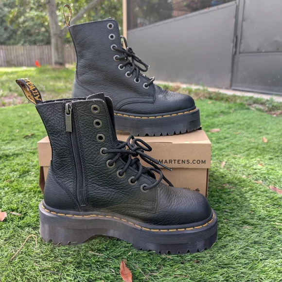 Dr. Martens Black Jadon Pisa Platform Women's Boots - Picture 1 of 6